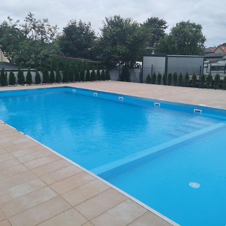 Apartament Perlowa Przystan Kolobrzeg Sienkiewicza מראה חיצוני תמונה