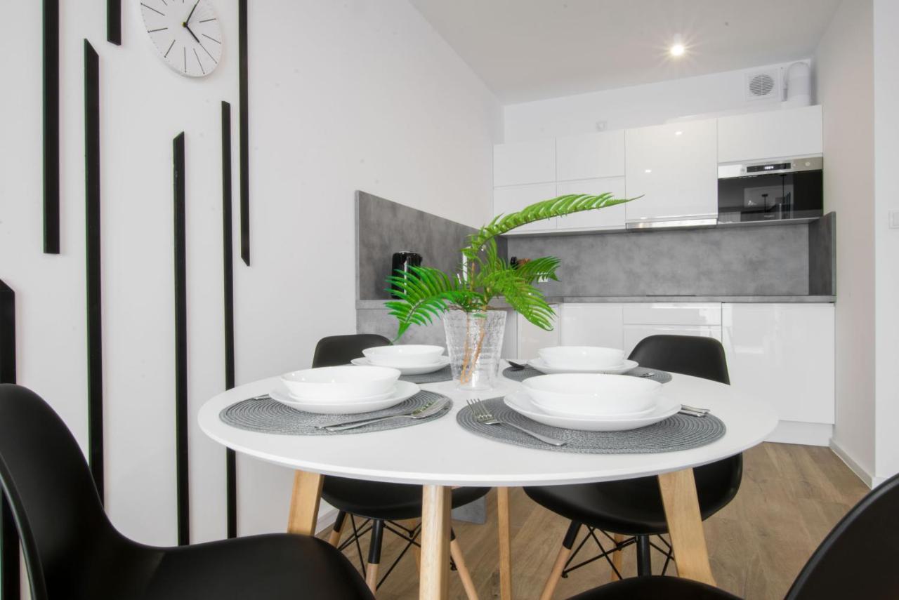 Apartament Perlowa Przystan Kolobrzeg Sienkiewicza מראה חיצוני תמונה